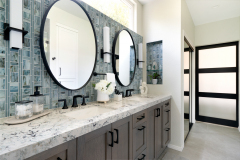 Coastal-Master-Bath-12-JFP03236-1