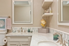 Elegant Master Suite (15)
