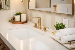 contemporary-bathroom-1