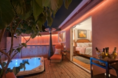 Ocean Beach – Outdoor Patio Deck (3)