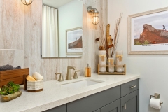 Tranquil Grey Bathroom (3)