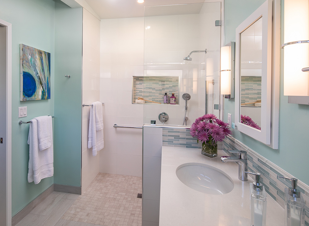 Accessible bath Coronado 19