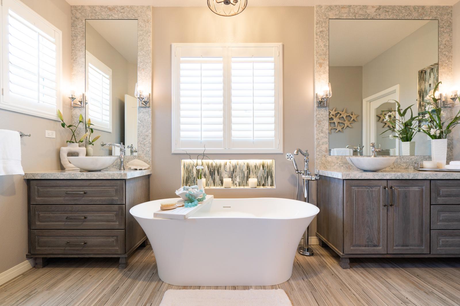 La Costa Master Bath Spa